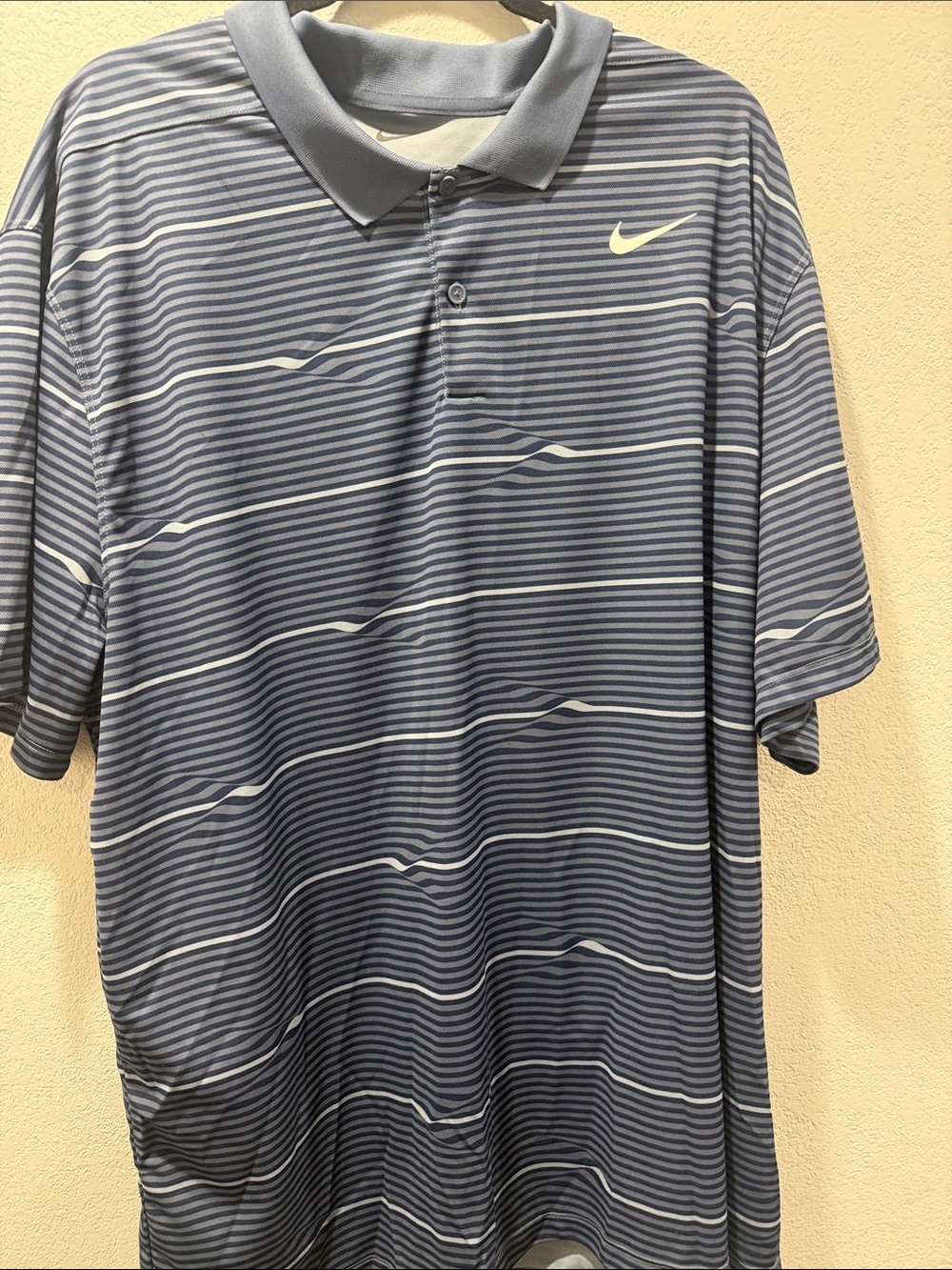 Nike Men’s Blue and White Striped Polo